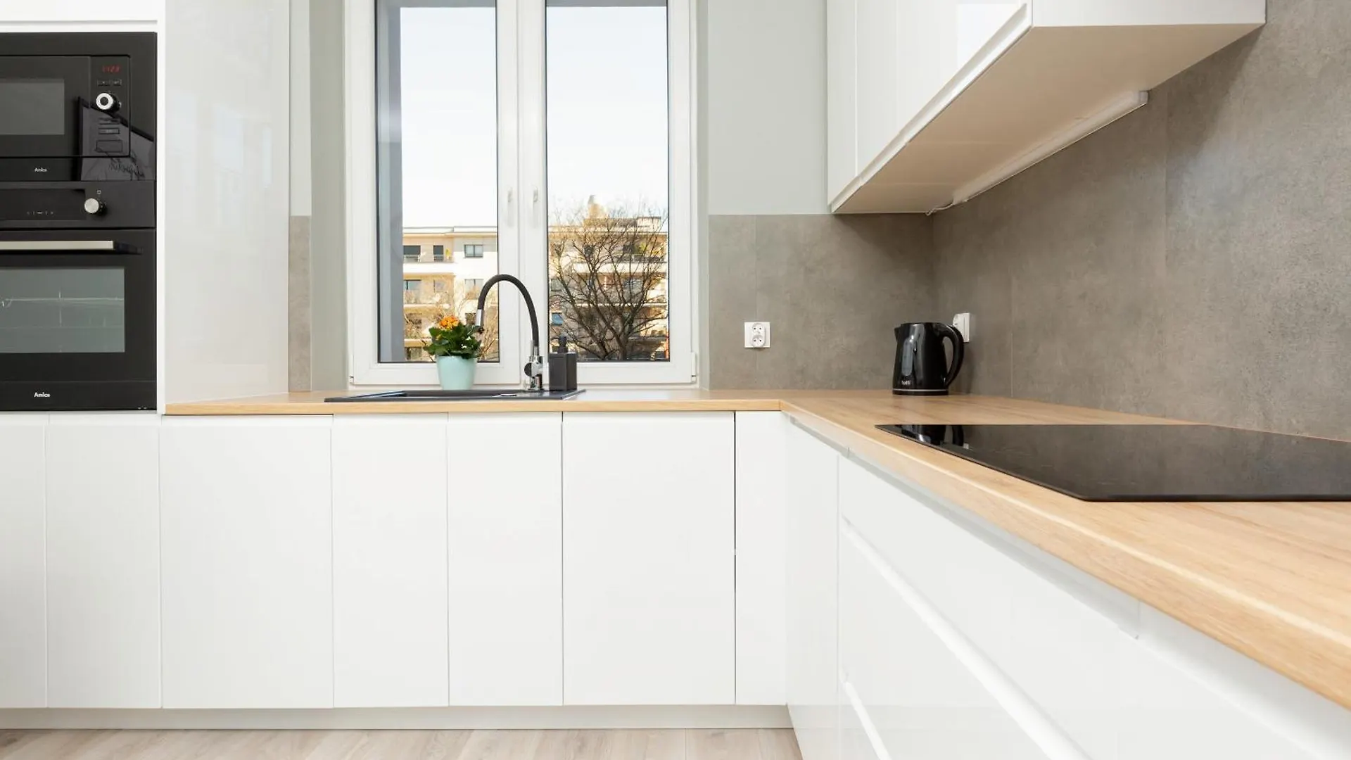 Central Apartment Emilii Plater By Noclegi Renters Warszawa 0*,