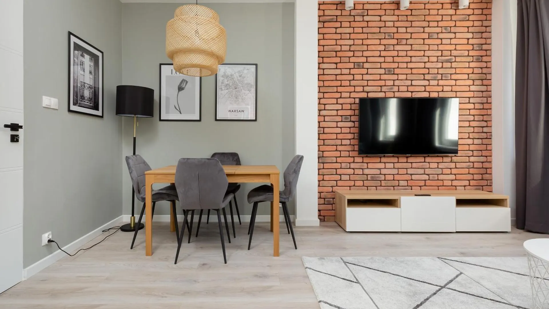 Central Apartment Emilii Plater By Noclegi Renters Warsaw Poland