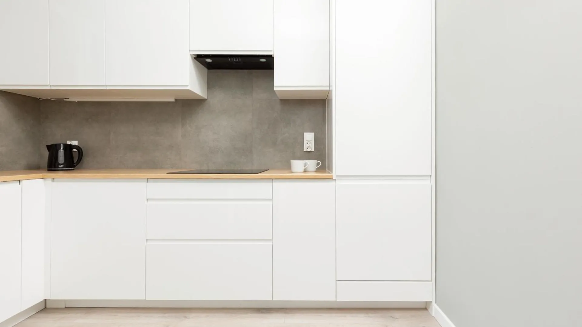 Central Apartment Emilii Plater By Noclegi Renters Warsaw